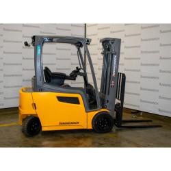 EFG 318 - 1.8 Ton Refurbished Electric Forklift | Jungheinrich SHOP